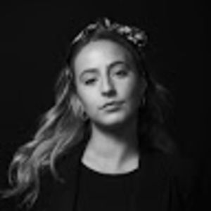 Meet your Posher, Nina